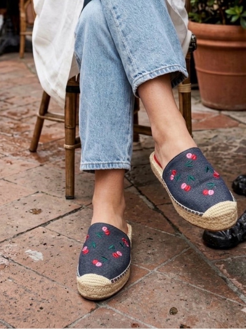 Kate Spade Rosie 2 Cherry Embroidered Denim Espadrille Mules Sz 11